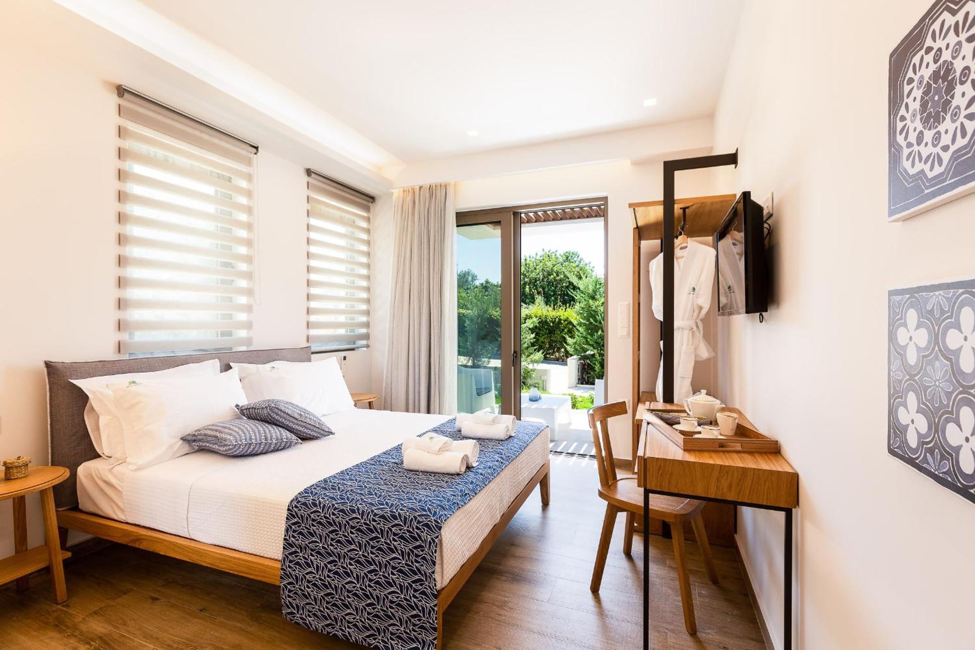 Vasilios Villa, With Pool, Gym & Close To Beach, By Thinkvilla Loutra 외부 사진
